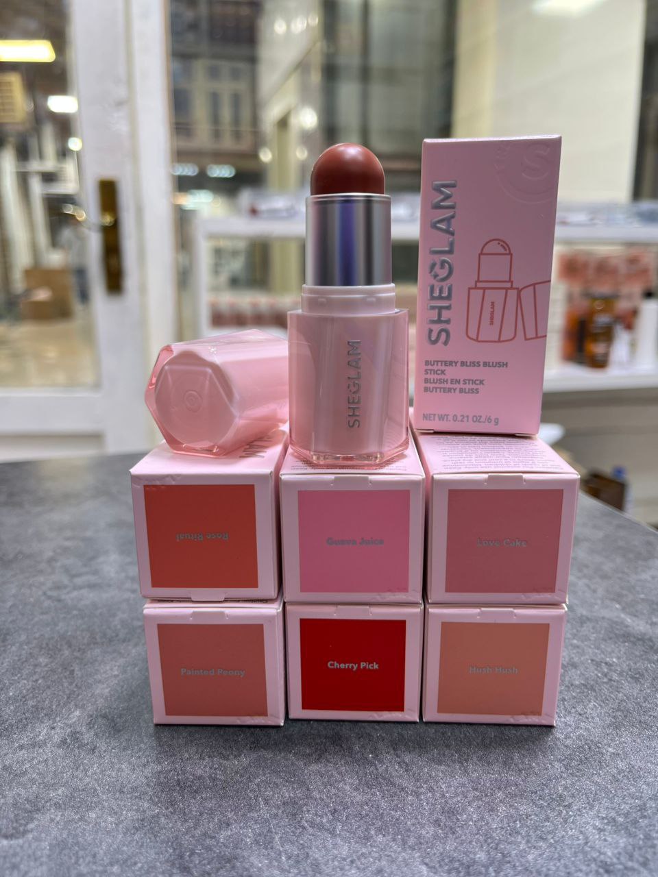 رژگونه کره ای استیکی شیگلم